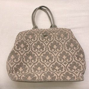 Atenti Clamshell Purse